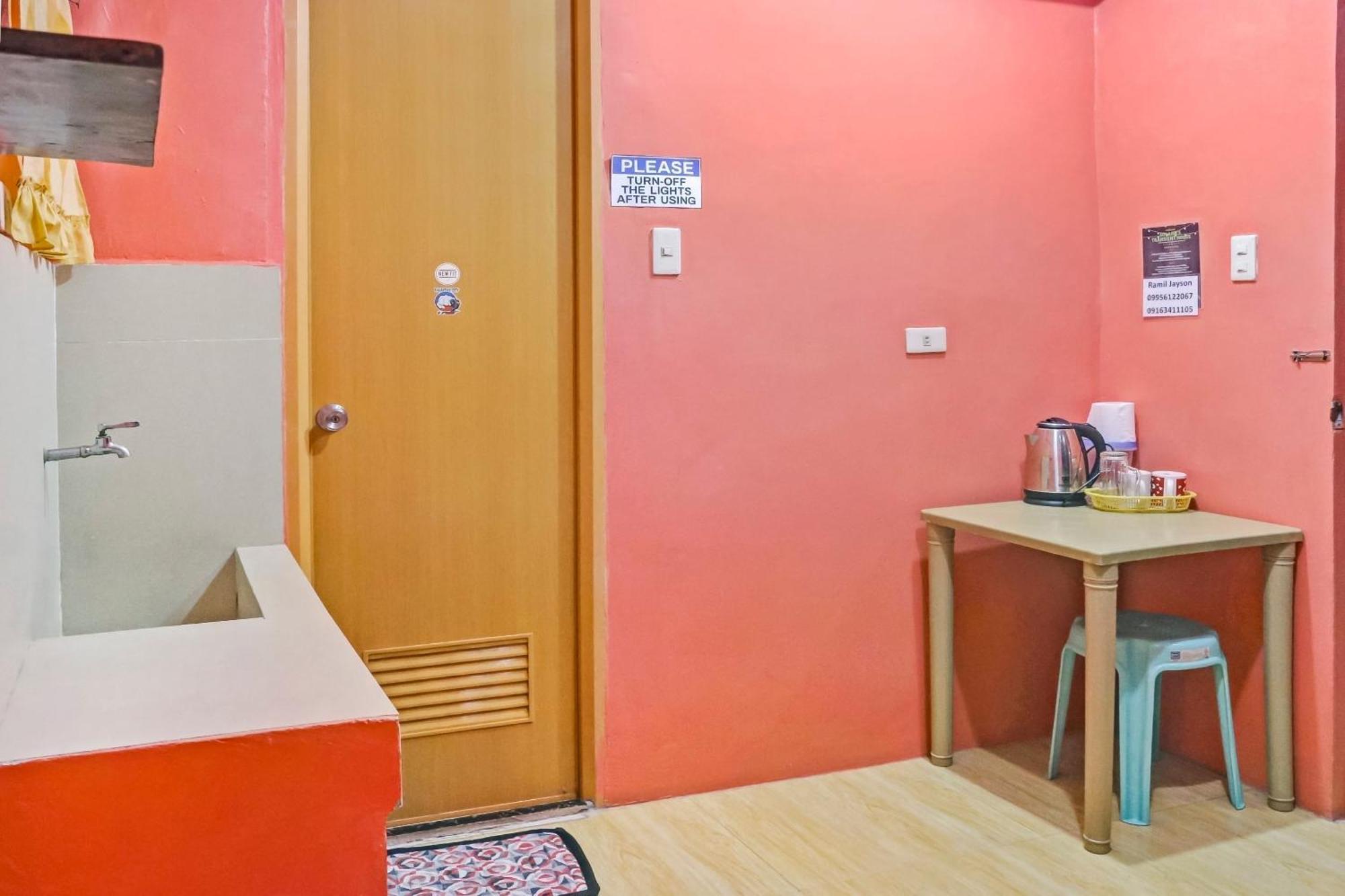Hotel Solanos Transient House Pasay Exterior foto