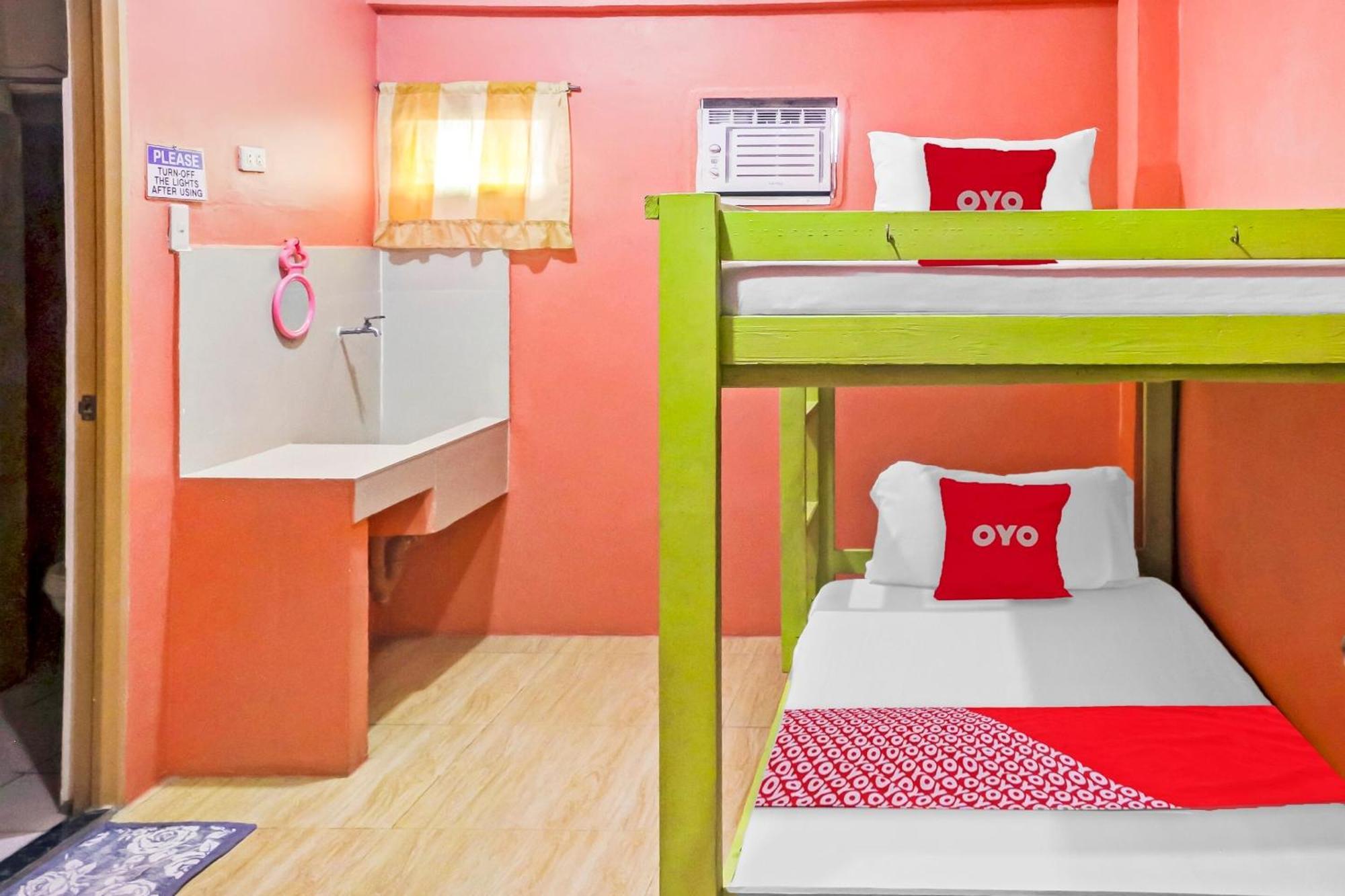 Hotel Solanos Transient House Pasay Exterior foto